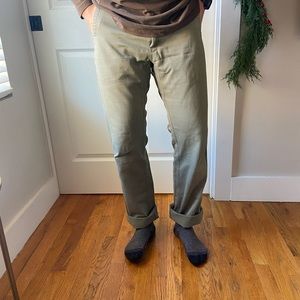 Mountain Khaki work pants 33x34